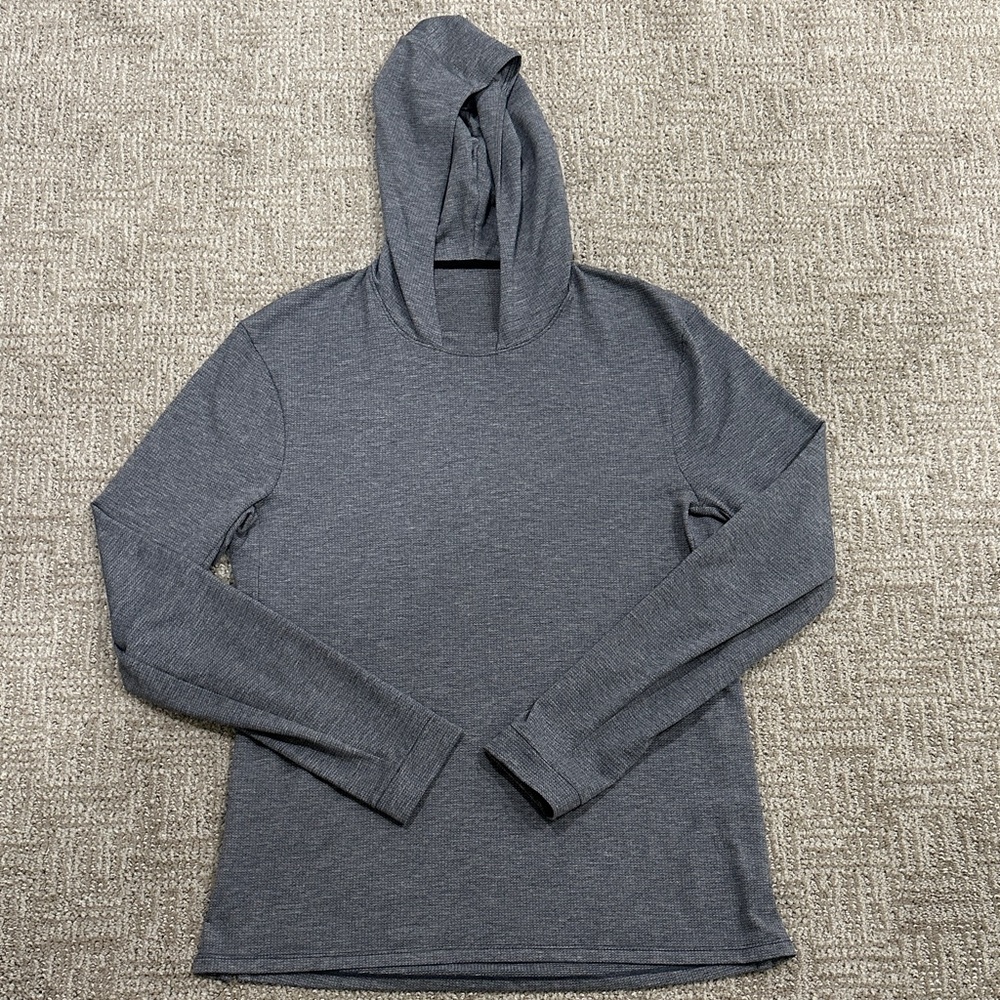 Lululemon running top
